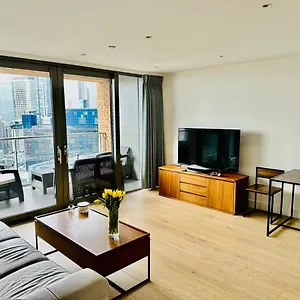 Canary Wharf, Docklands London