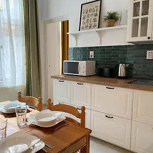 Large In Apartment